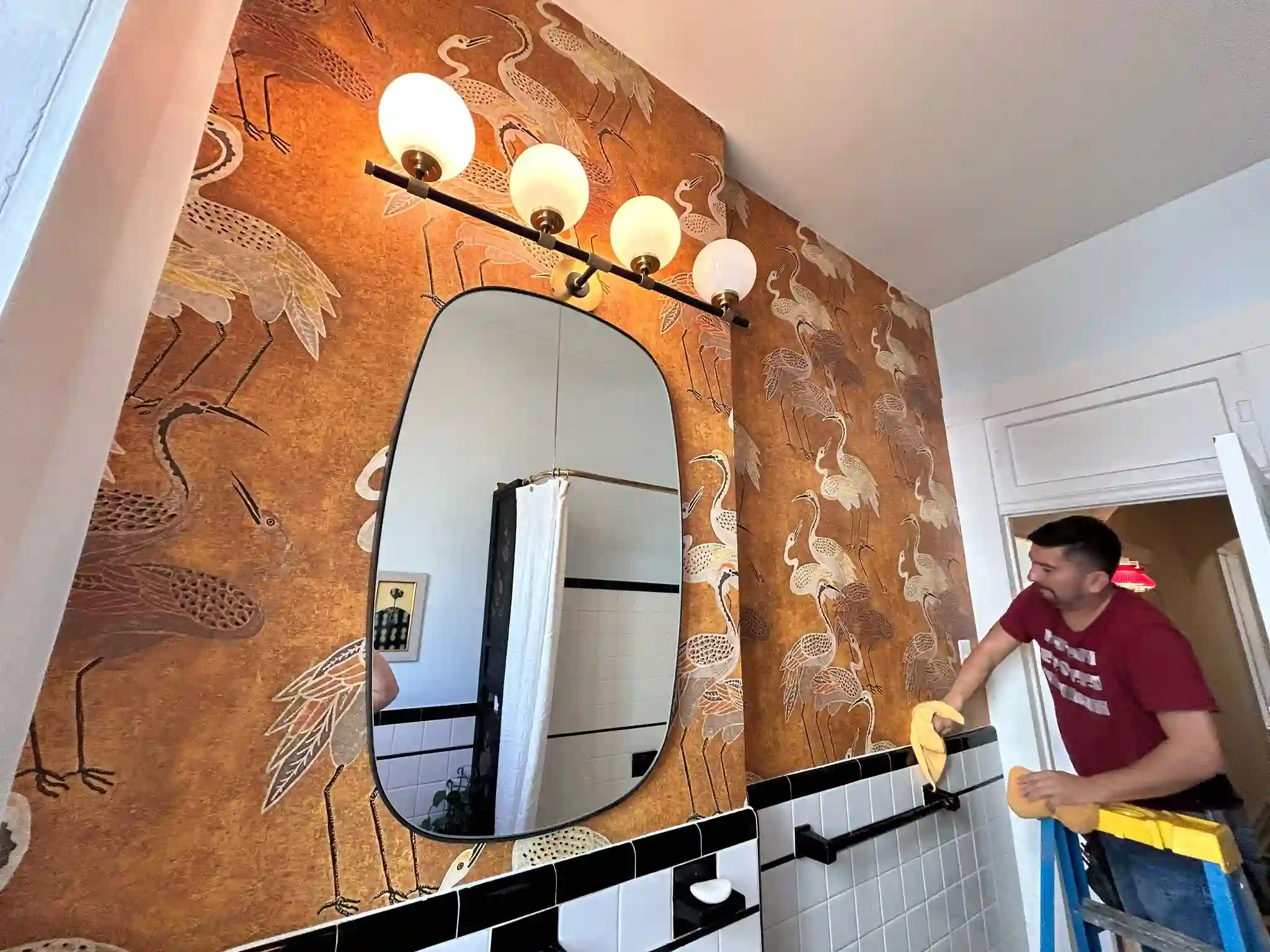 San Francisco Wallpaper Installation